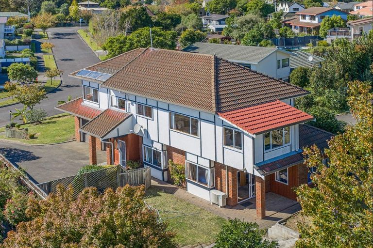 Photo of property in 14 Hunters Hill, Havelock North, 4130