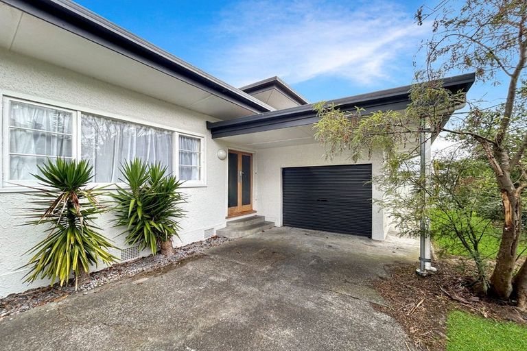 Photo of property in 303 College Street, West End, Palmerston North, 4410