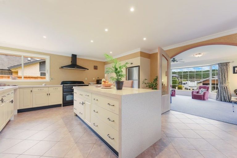 Photo of property in 12 Glentui Place, Waikawa, Picton, 7220