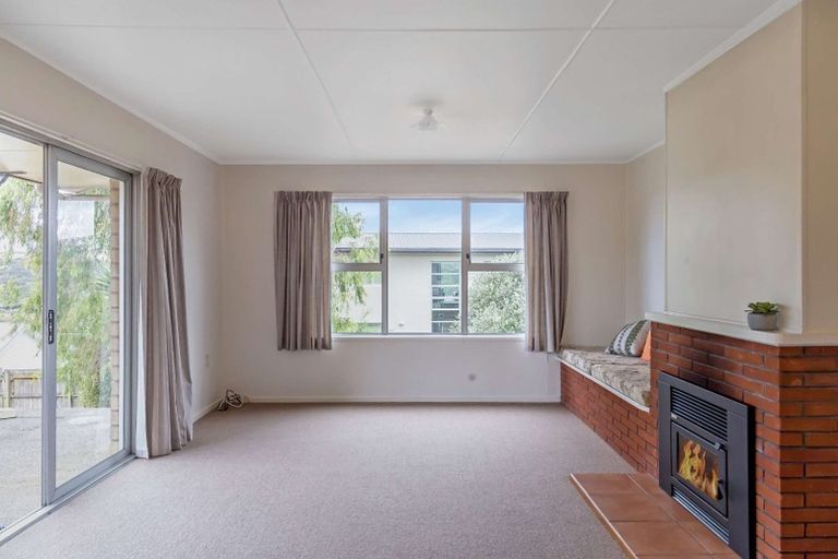 Photo of property in 32b Everard Avenue, Army Bay, Whangaparaoa, 0930