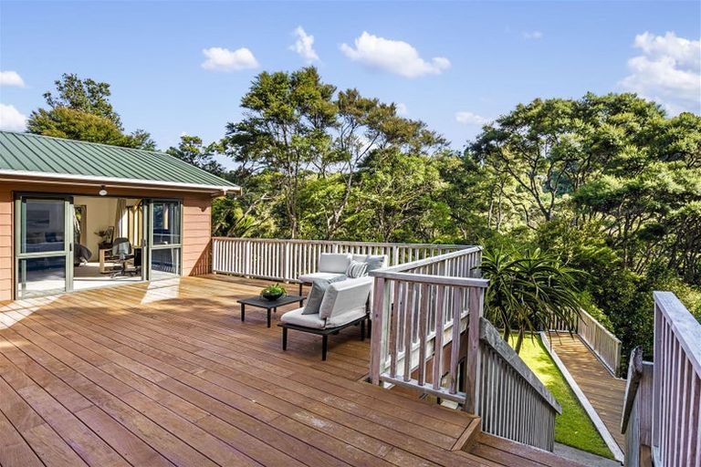 Photo of property in 87 Bethells Road, Waitakere, Henderson, 0782