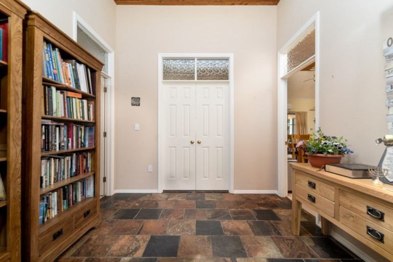 Photo of property in 283 Manaia Road, Homebush, Masterton, 5885