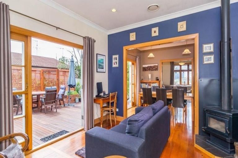 Photo of property in 10 Gloucester Street, Silverstream, Upper Hutt, 5019