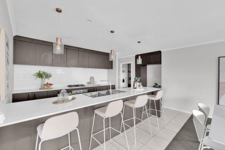 Photo of property in 15 Faber Place, Rototuna North, Hamilton, 3210