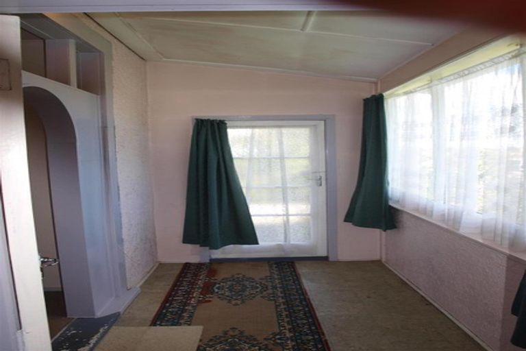 Photo of property in 53 Station Road, Marton, 4710