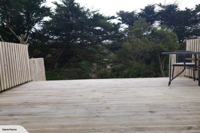 Photo of property in 93 Castor Crescent, Cannons Creek, Porirua, 5024