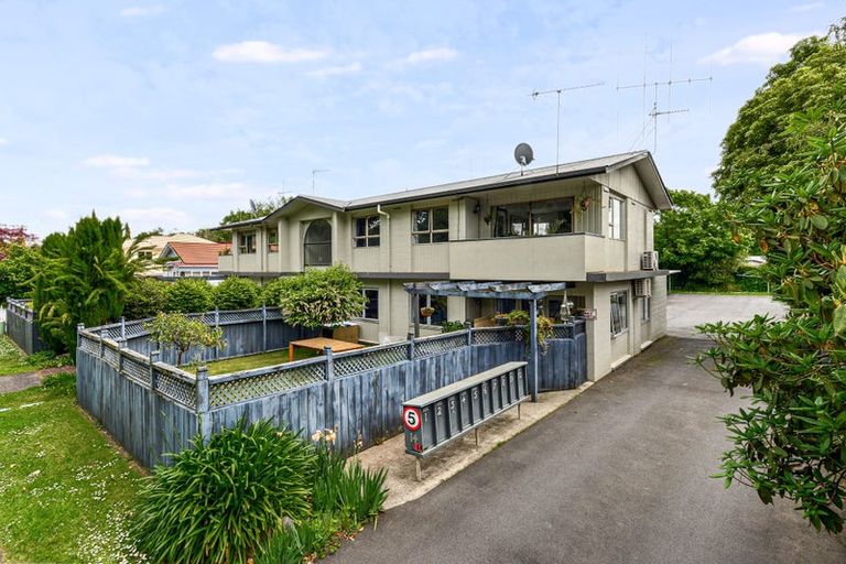 Photo of property in 4/14 Thornton Road, Cambridge, 3434