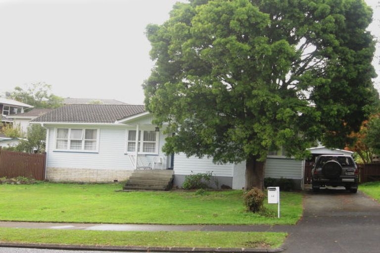 Photo of property in 32 Marriott Road, Pakuranga, Auckland, 2010