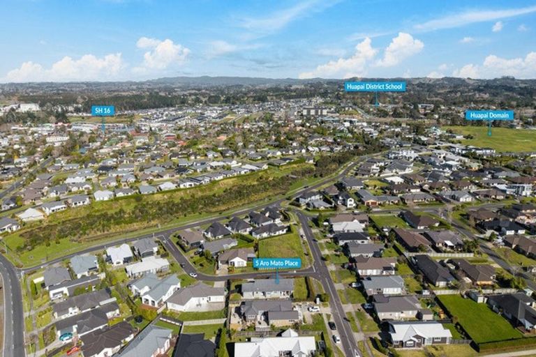 Photo of property in 5 Aro Mato Place, Huapai, Kumeu, 0810