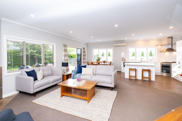Photo of property in 4 Russell Robertson Drive, Havelock North, 4130