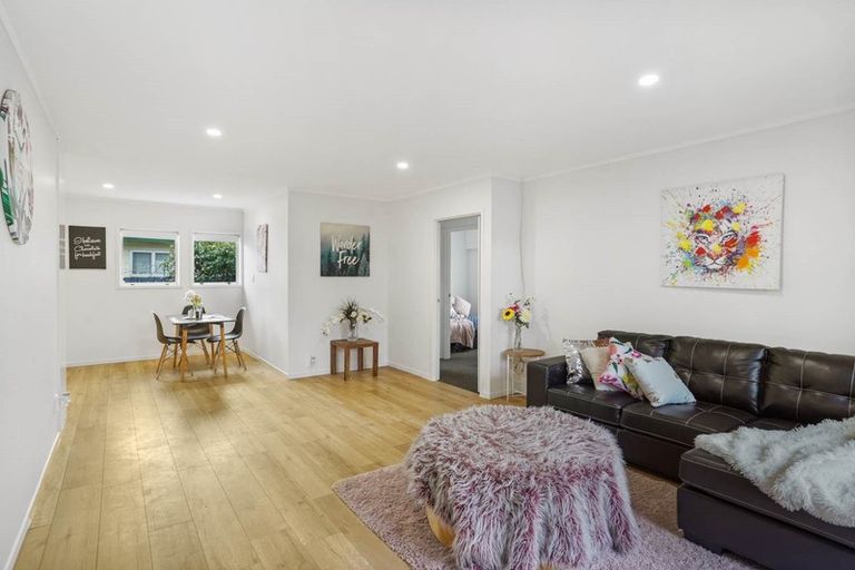 Photo of property in 1/509 Weymouth Road, Weymouth, Auckland, 2103