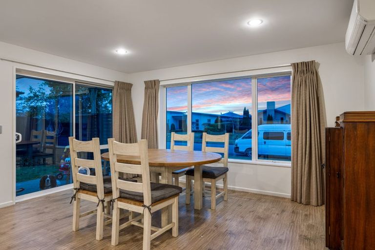 Photo of property in 37 Globe Bay Drive, Templeton, Christchurch, 8042