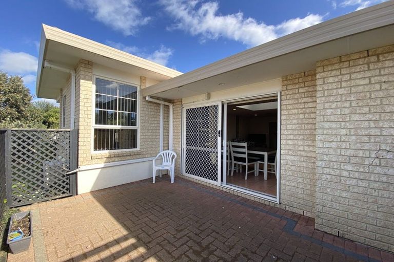 Photo of property in 18 Waru Nui Court, Orewa, 0931