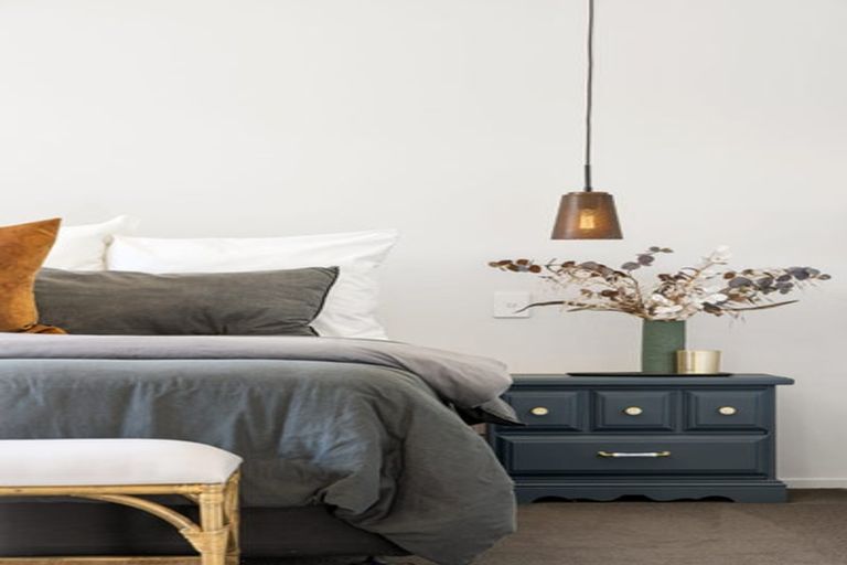 Photo of property in 8 Kirkland Crescent, Harewood, Christchurch, 8051