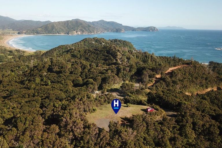 Photo of property in 890 Tuateawa Road, Waikawau, Coromandel, 3584