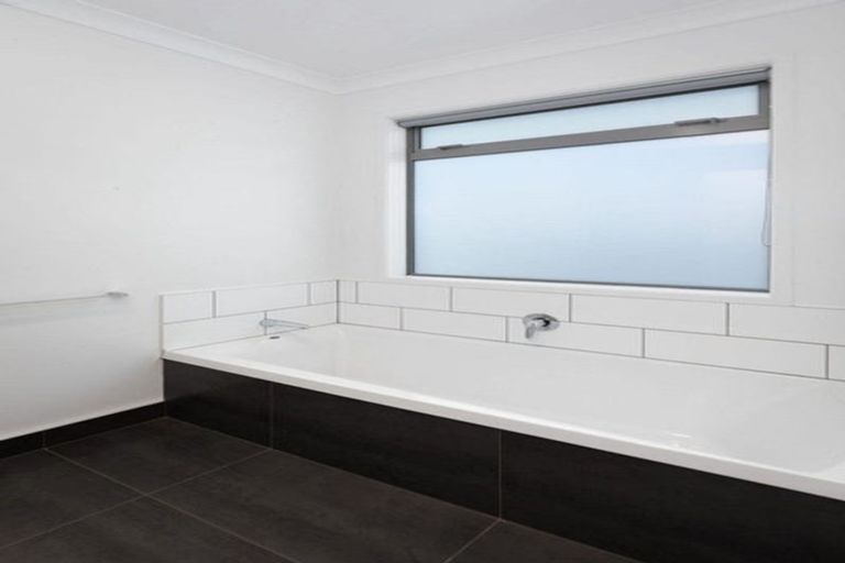 Photo of property in 20b Carisbrooke Street, Katikati, 3129