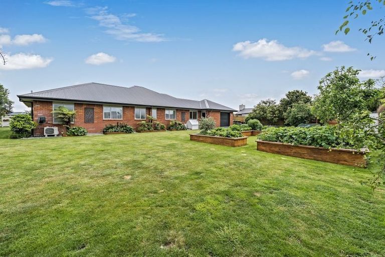 Photo of property in 47 Burnham School Road, Rolleston, 7614