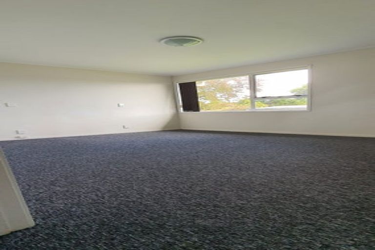Photo of property in 26 Burbank Avenue, Manurewa, Auckland, 2102