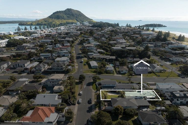 Photo of property in 49 Oceanview Road, Mount Maunganui, 3116