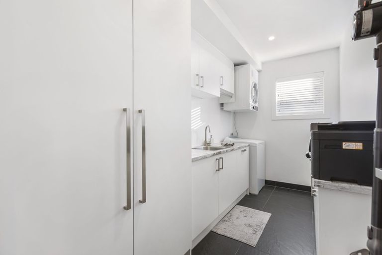 Photo of property in 102 Hall Road, Bannockburn, Cromwell, 9384