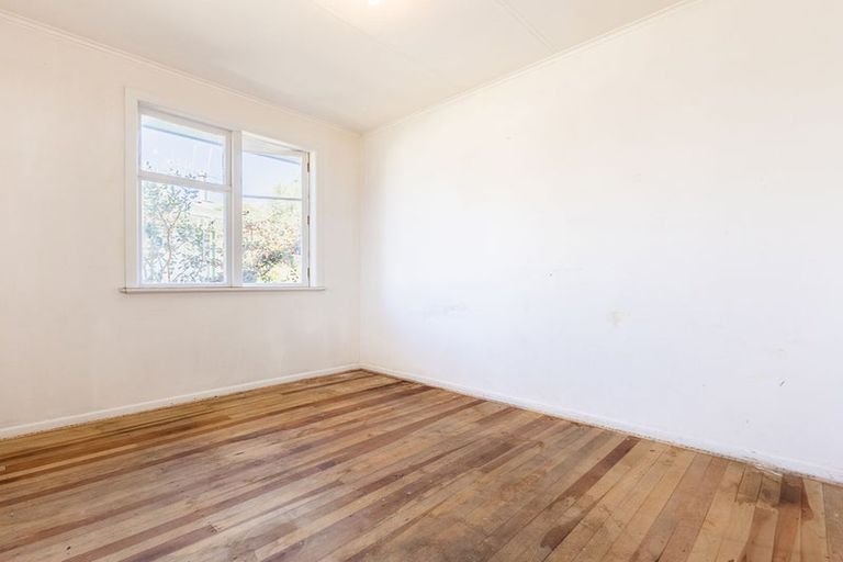 Photo of property in 48 Lupin Road, Otaki, 5512