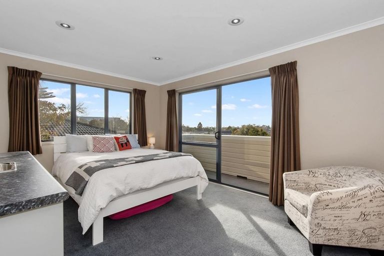 Photo of property in 84d Hillcrest Road, Hillcrest, Hamilton, 3216