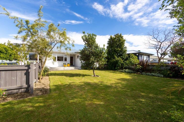 Photo of property in 263 Kennedy Road, Onekawa, Napier, 4110