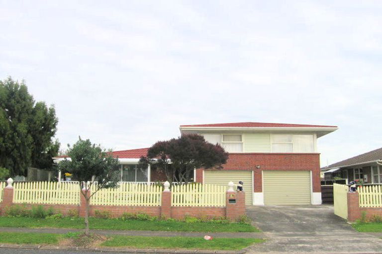 Photo of property in 30 Omana Road, Papatoetoe, Auckland, 2025