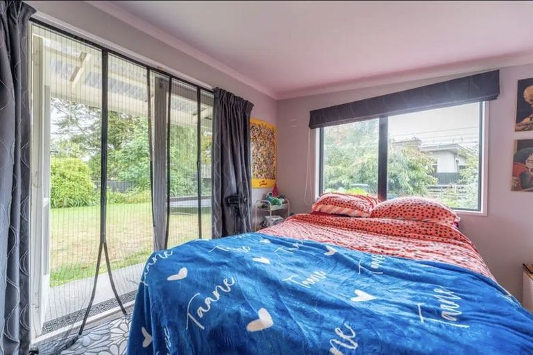 Photo of property in 29 Hill View Crescent, Highfield, Timaru, 7910