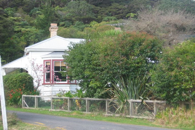 Photo of property in 1440 Rings Road, Coromandel, 3506