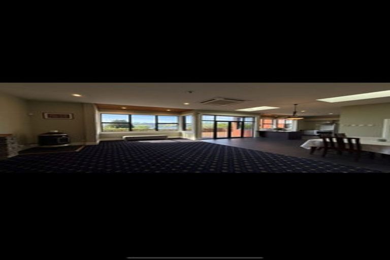 Photo of property in 16 Ascog Road, Ravensbourne, Dunedin, 9022