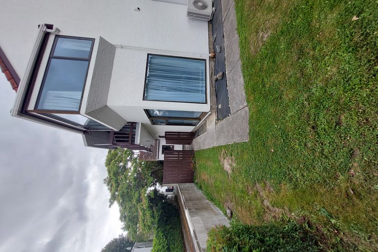Photo of property in 1/138 Waimairi Road, Ilam, Christchurch, 8041