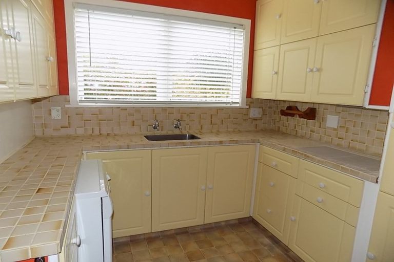 Photo of property in 711 Ballantyne Street, Frimley, Hastings, 4120