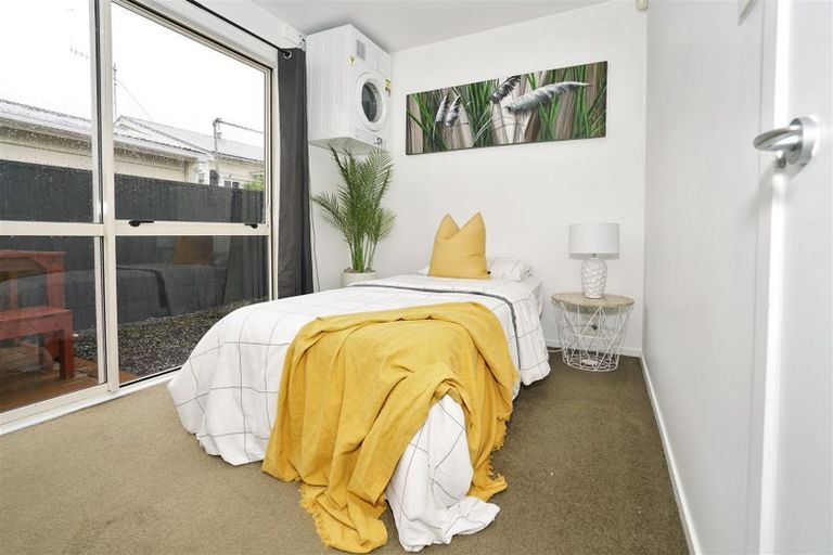 Photo of property in 21c Lyon Street, Frankton, Hamilton, 3204