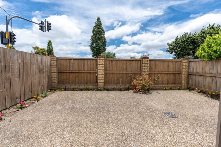 Photo of property in 3/201 Massey Street, Frankton, Hamilton, 3204