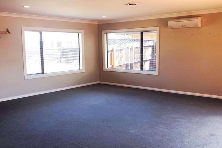 Photo of property in 29 Cottesmore Place, Huntington Park, Auckland, 2013