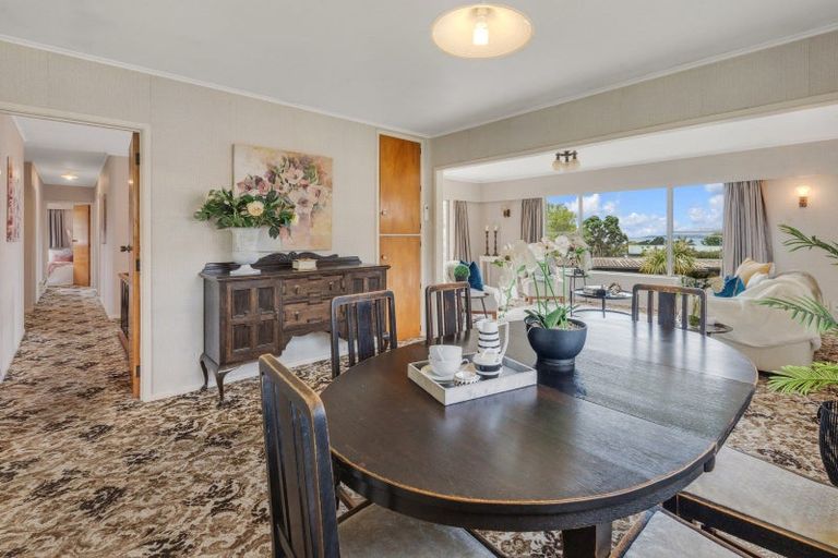 Photo of property in 3 Castleton Drive, Howick, Auckland, 2014