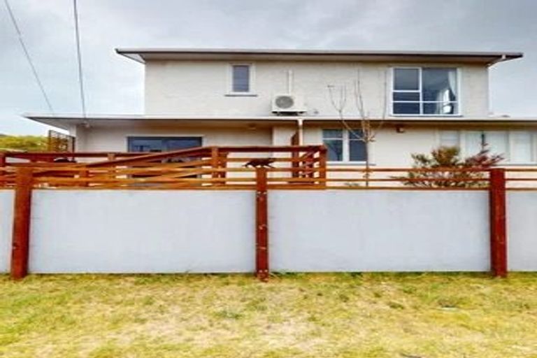Photo of property in 91 Manuka Street, Castlecliff, Whanganui, 4501