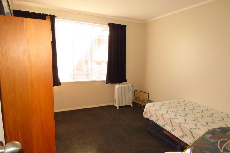 Photo of property in 10 Colvin Street, Westport, 7825