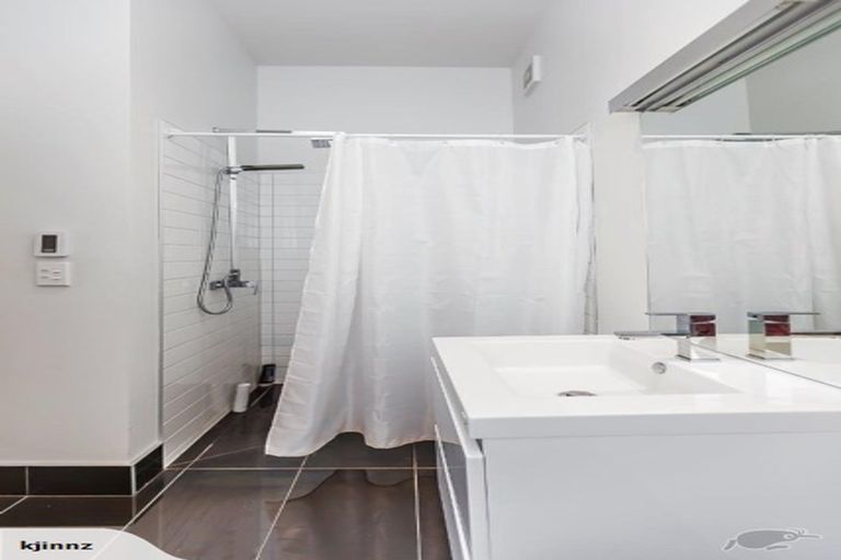 Photo of property in 95 Majoribanks Street, Mount Victoria, Wellington, 6011