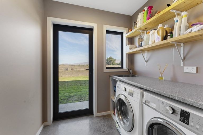 Photo of property in 390b Letts Gully Road, Letts Gully, Alexandra, 9393