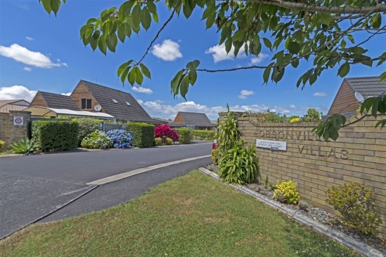 Photo of property in 13/18 Williams Road, Hobsonville, Auckland, 0618