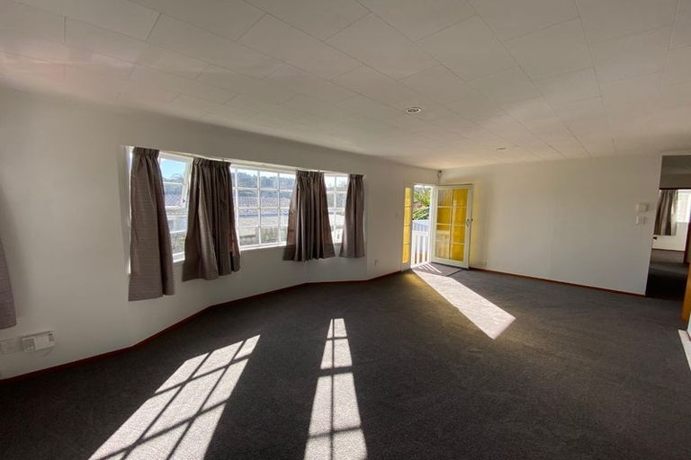 Photo of property in 57 Bayview Road, Bayview, Auckland, 0629