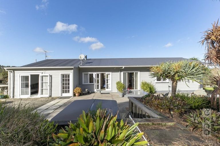 Photo of property in 315 School Road, Waimauku, 0881