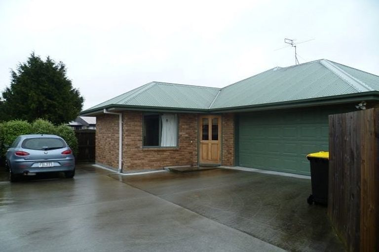 Photo of property in 9a Lindon Street, Rangiora, 7400