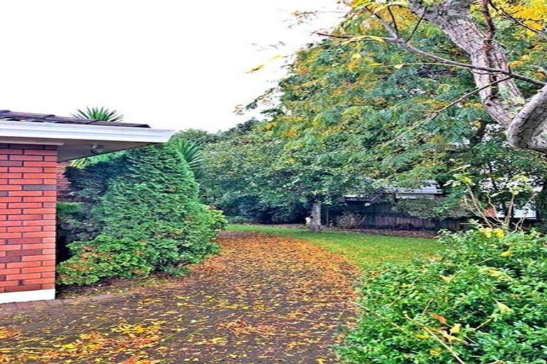 Photo of property in 58 Wairere Road, The Gardens, Auckland, 2105