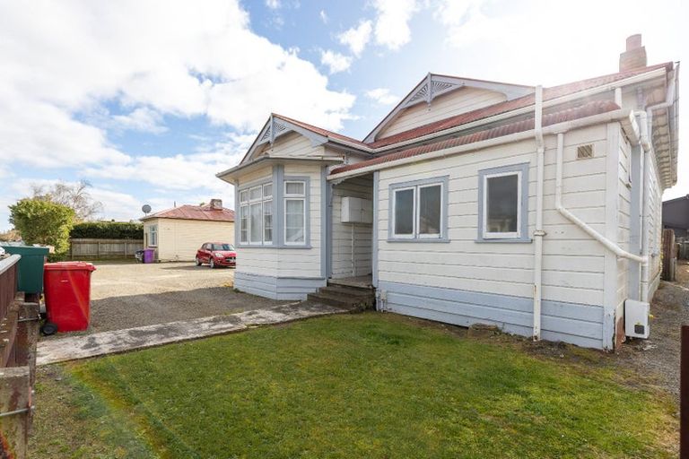 Photo of property in 21 Bourke Street, Palmerston North, 4410