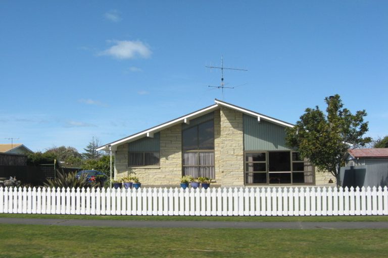 Photo of property in 3 Victoria Avenue, Wairoa, 4108