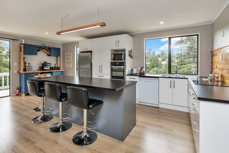 Photo of property in 3 Redwood Rise, Horahora, Whangarei, 0110