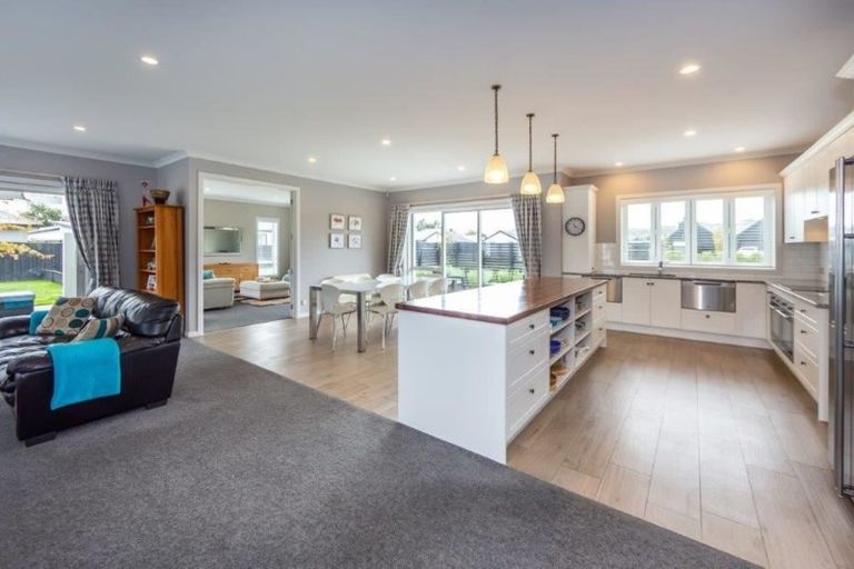 Photo of property in 23 Provincial Road, Halswell, Christchurch, 8025